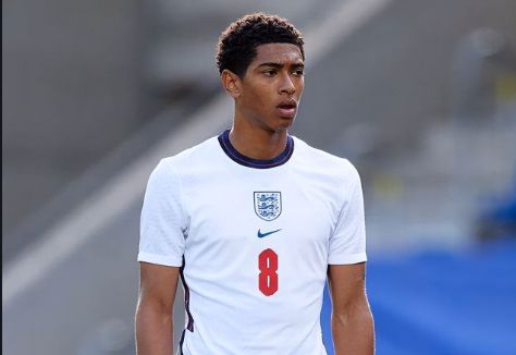 北青：长春和乌日古木拉矛盾不可调和，给中国女足制造难题（北青：长春与乌日古木拉矛盾难解，令中国女足陷入两难）