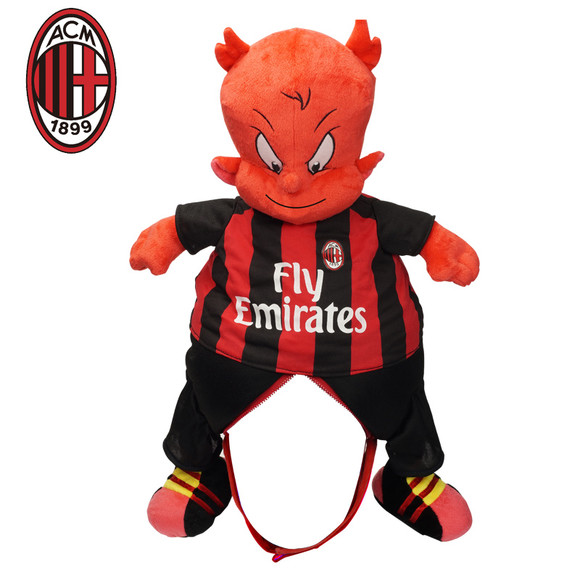 足球欧联杯精彩倒钩破门当选本周最佳进球（欧联杯惊艳倒钩破门荣膺本周最佳进球）